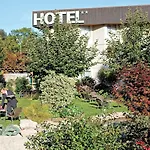 Logis L'embarcadere Hotel Nantua