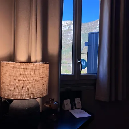 Hotel-restaurant De L'embarcadere 3*