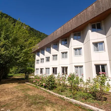 Hôtel-restaurant De L'embarcadère Hotel Nantua