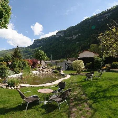 Hôtel-restaurant De L'embarcadère 3* Nantua