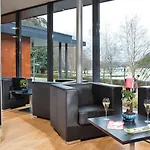Hotel Logis L'embarcadere