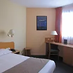 Logis L'embarcadere Nantua