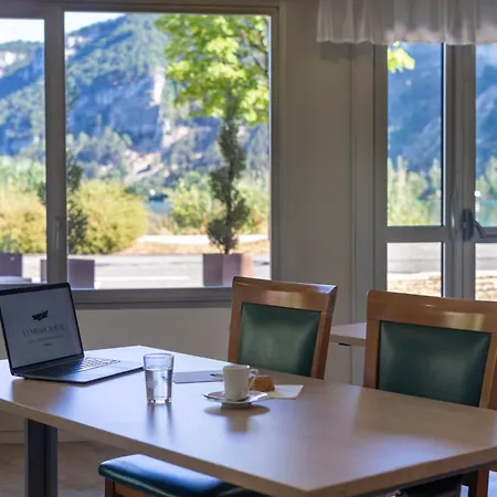 Logis L'embarcadere 3* Nantua