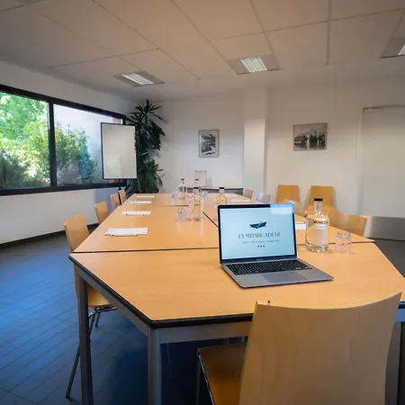 酒店 Logis L'embarcadere