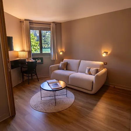 Logis L'embarcadere 3* Nantua